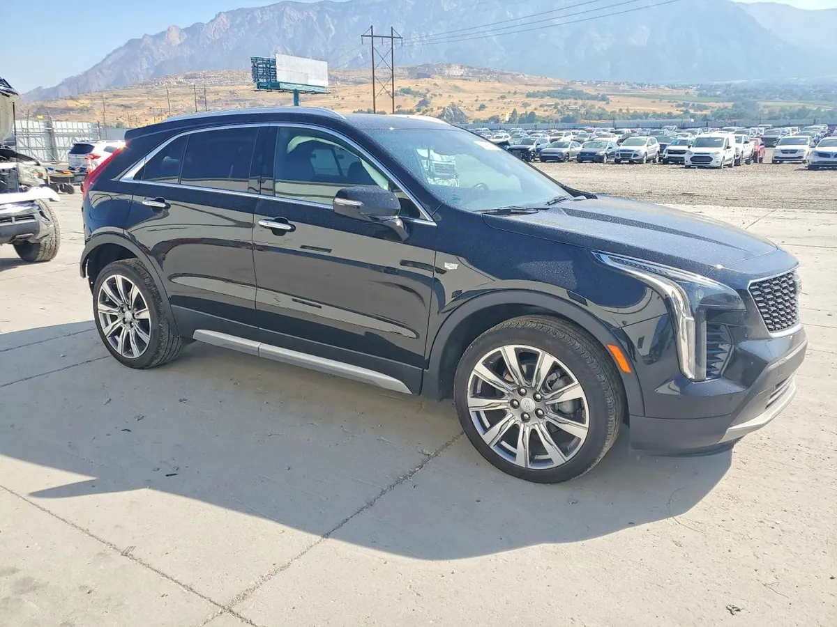 CADILLAC XT4 PREMIUM LUXURY 2023