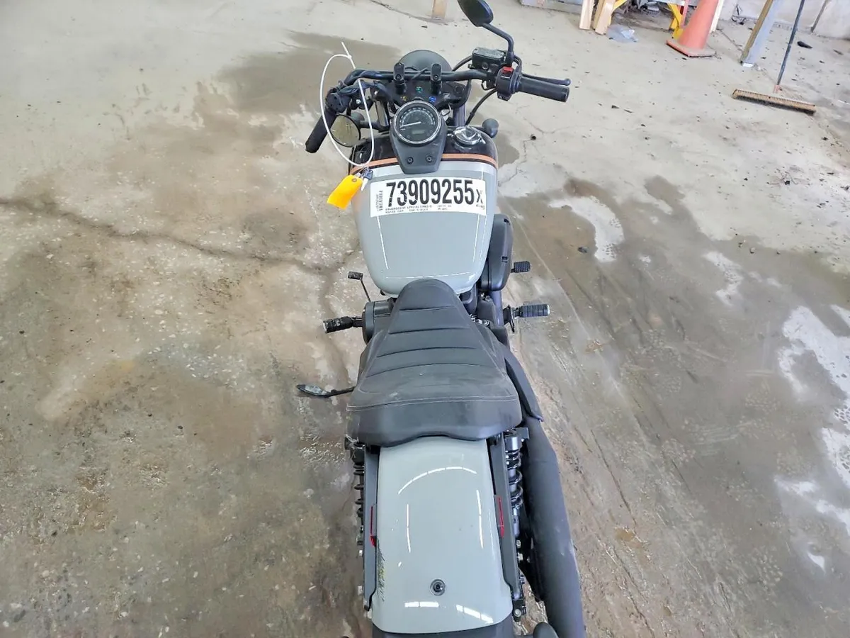 HONDA VT750 2024