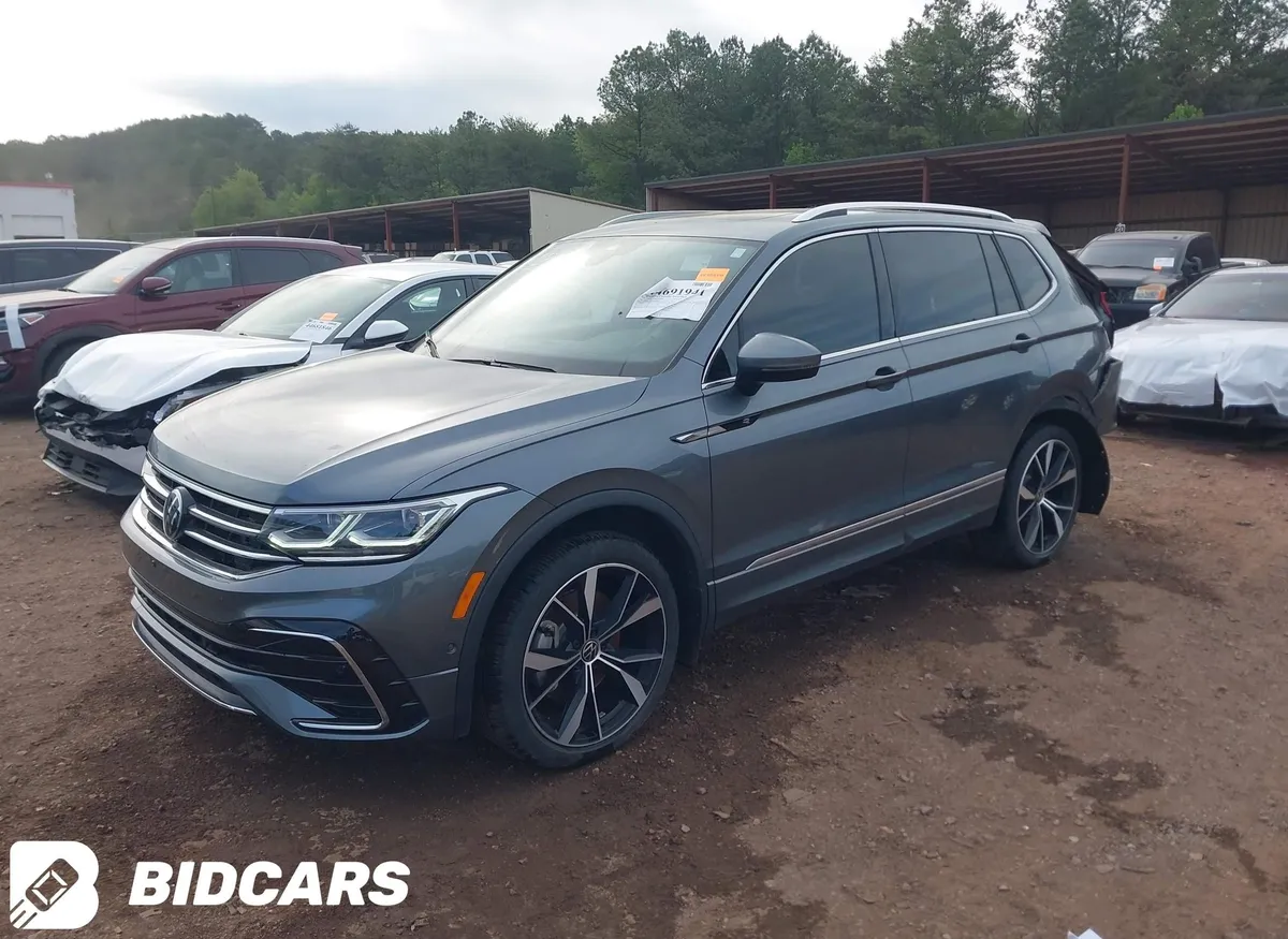 VOLKSWAGEN TIGUAN 2024