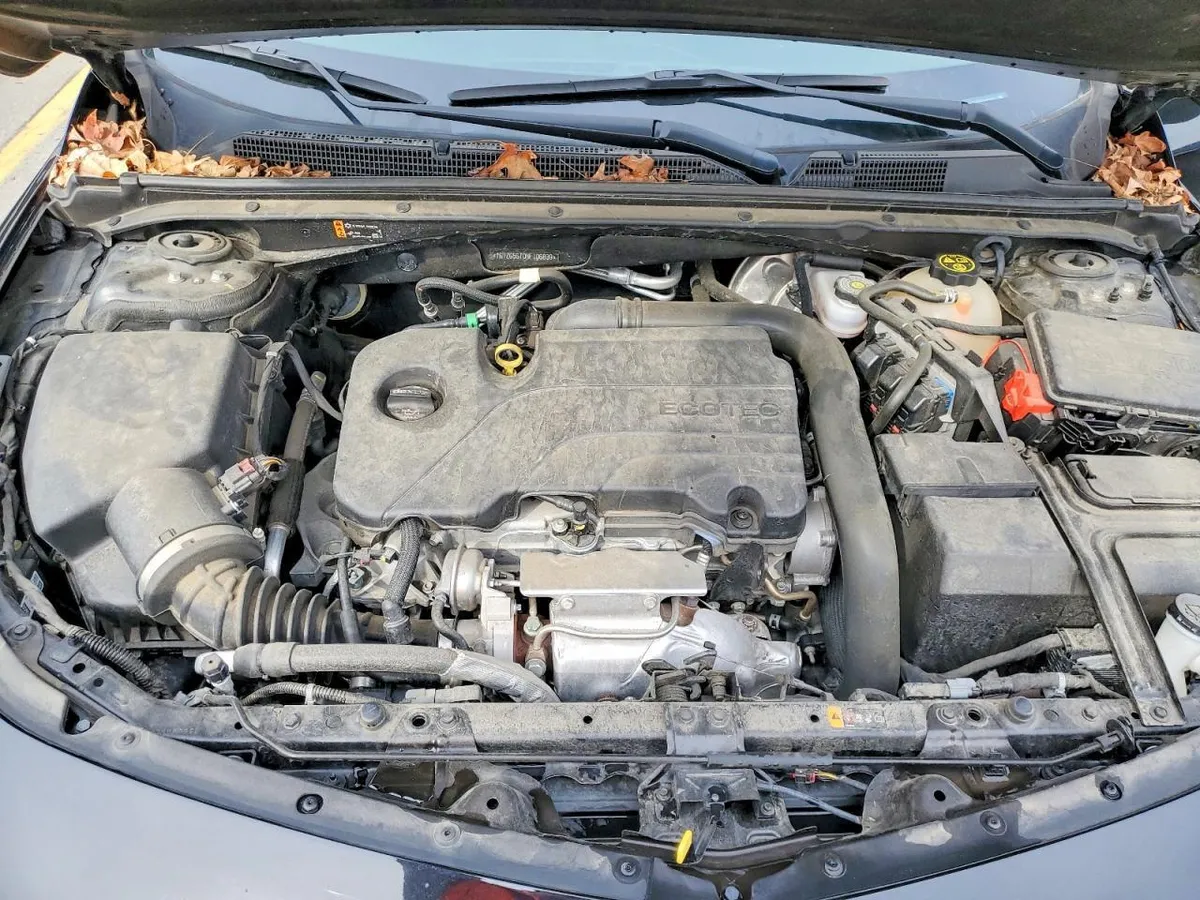 CHEVROLET MALIBU RS 2022