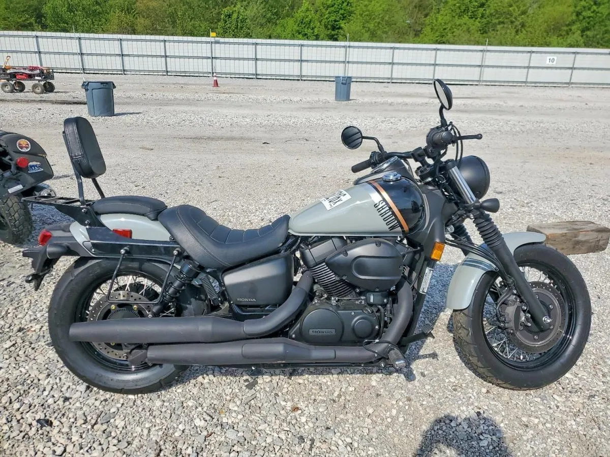 HONDA VT750 2025