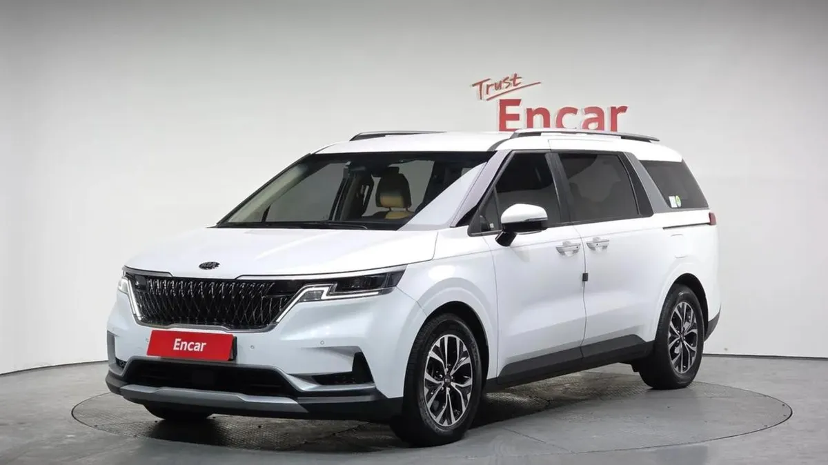 KIA CARNIVAL PRESTIGE 2021