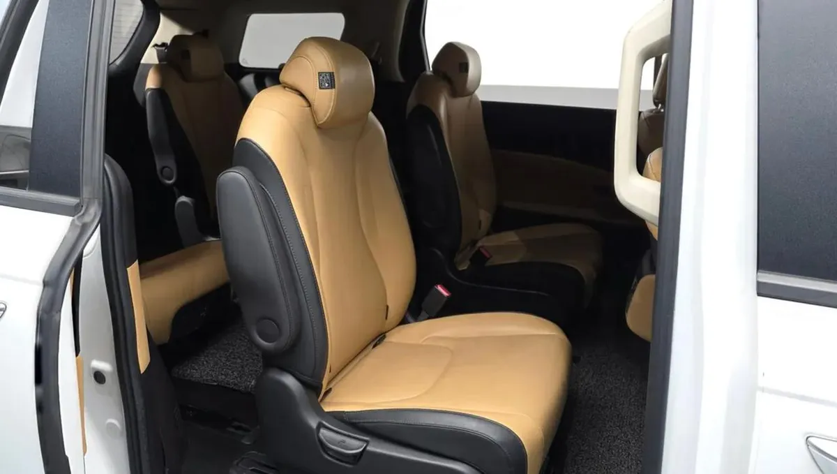 KIA CARNIVAL PRESTIGE 2021