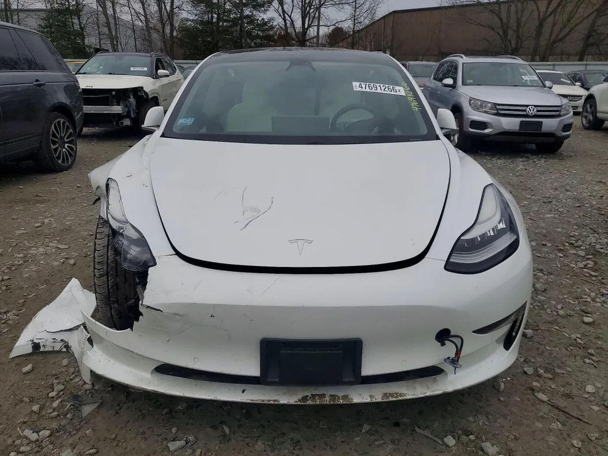 TESLA MODEL 3 LONG RANGE 2019
