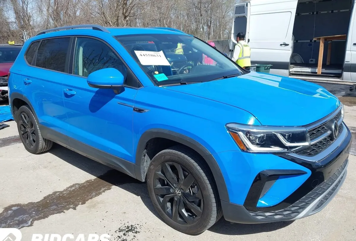 VOLKSWAGEN TAOS SEL 2021