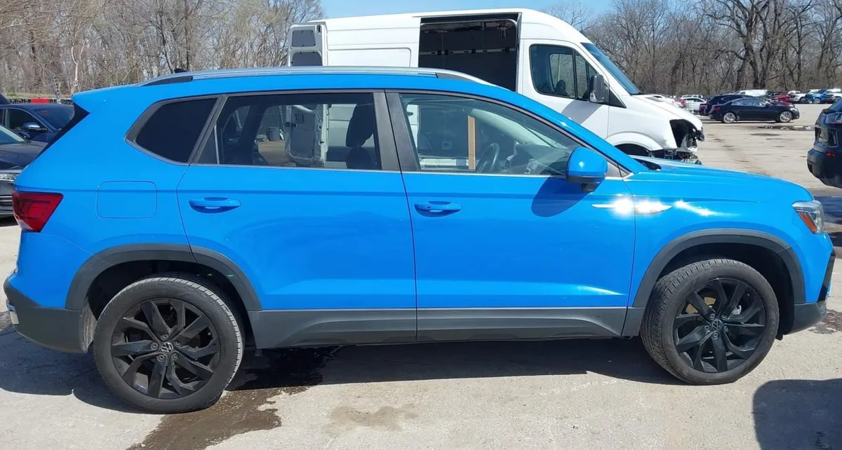VOLKSWAGEN TAOS SEL 2021