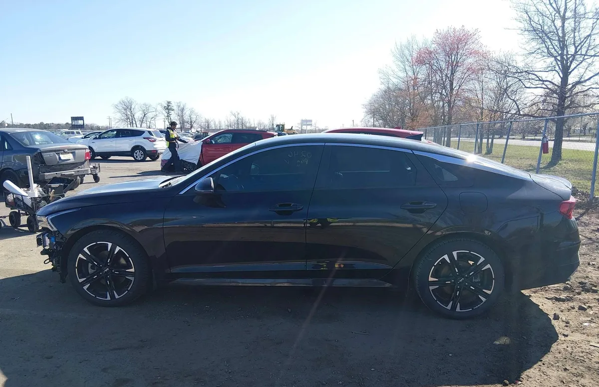 KIA K5 2022