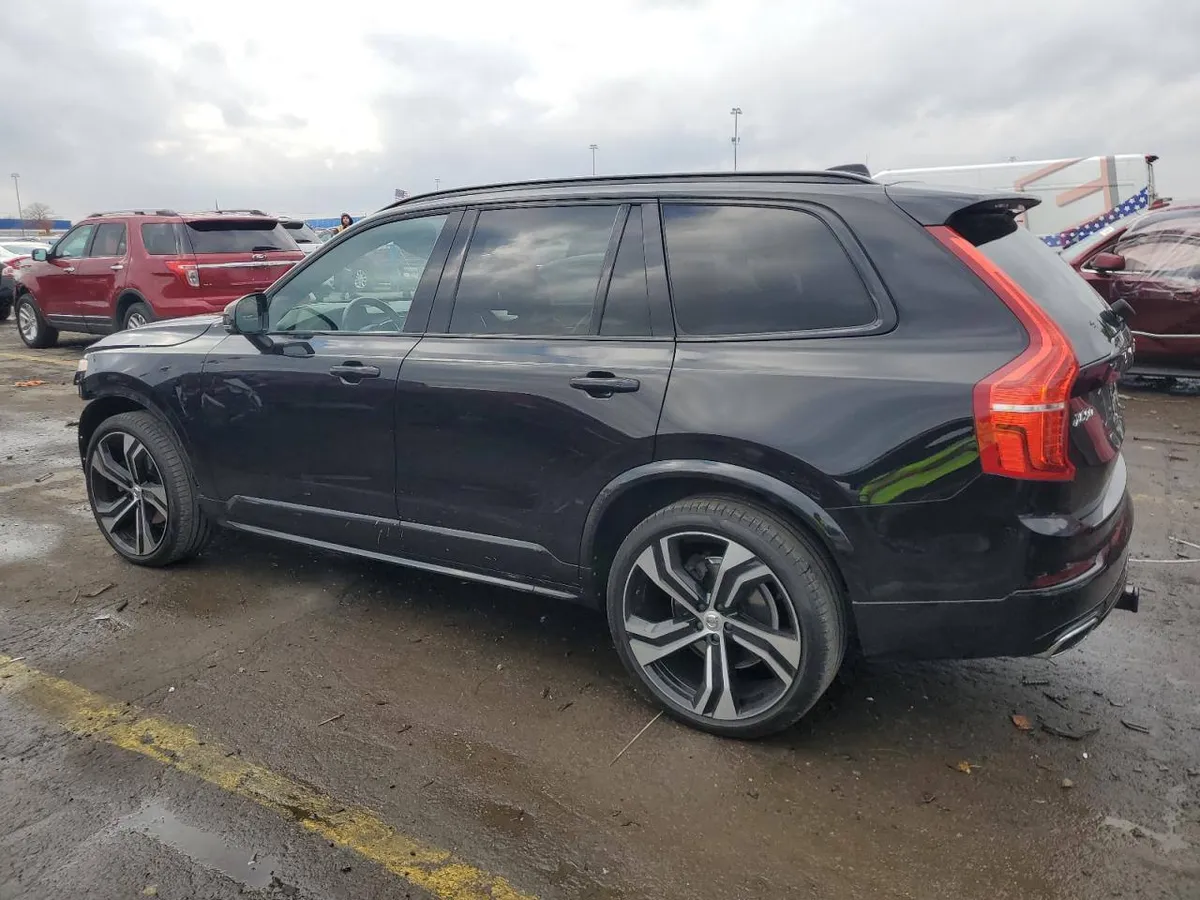 VOLVO XC90 2019