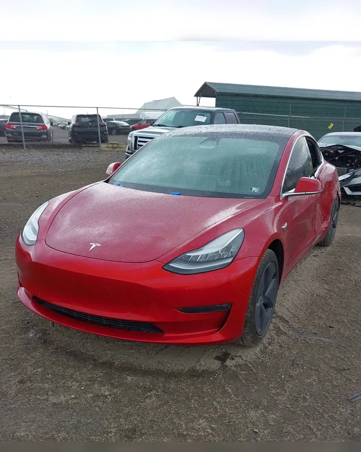 TESLA MODEL 3 2019