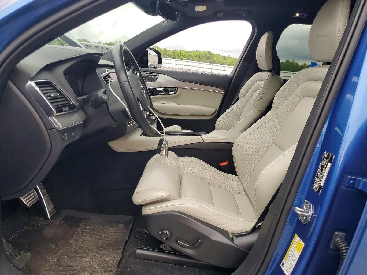 VOLVO XC90 R-DESIGN 2019