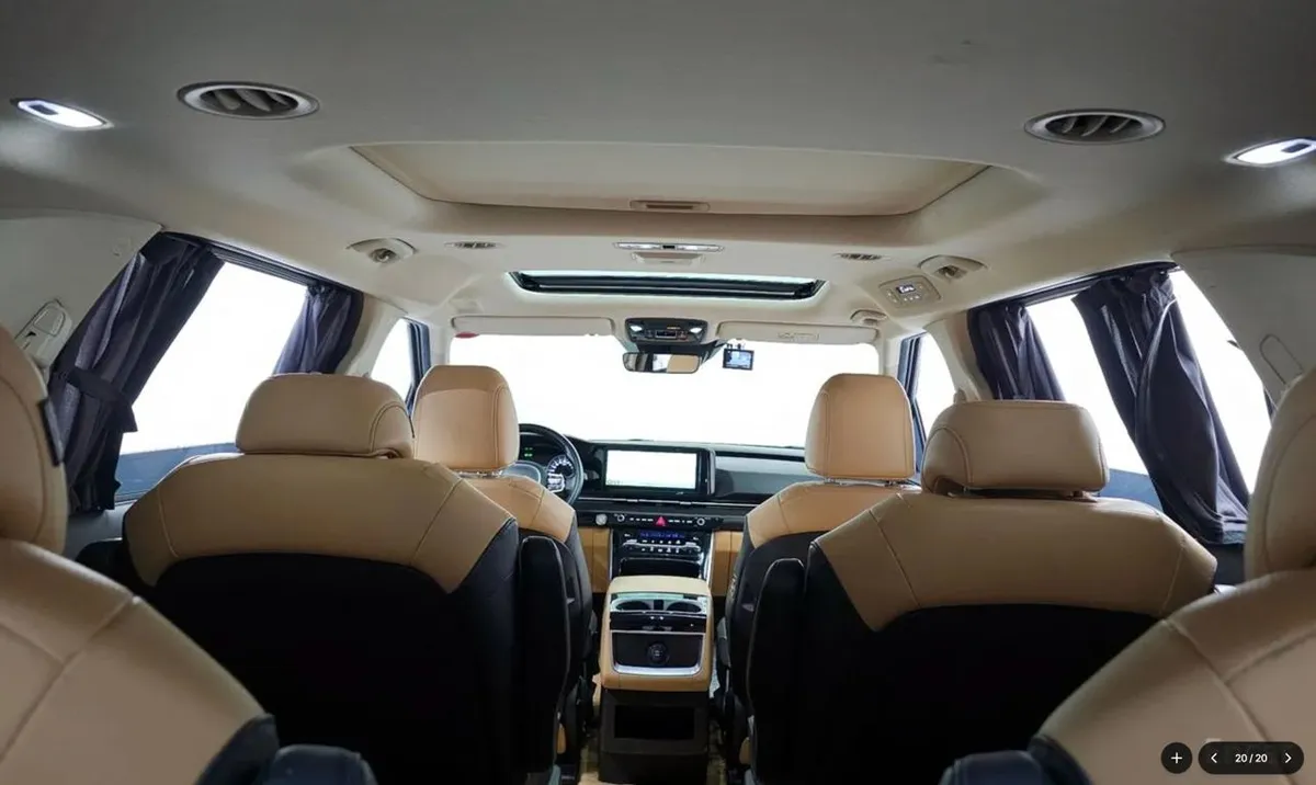 KIA CARNIVAL NOBLESSE 2022