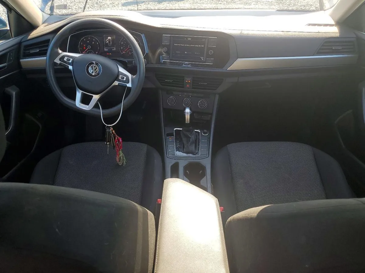 VOLKSWAGEN JETTA 2020
