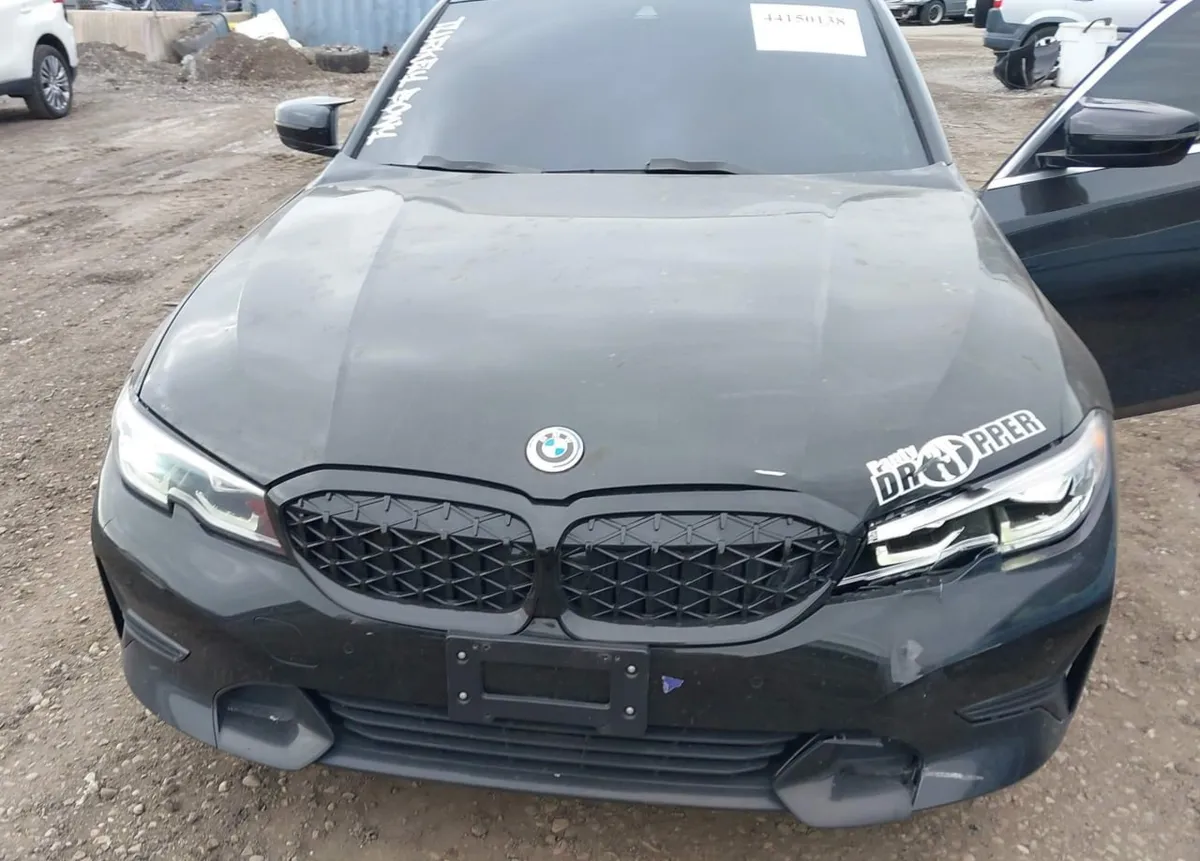 BMW 330XI 2021