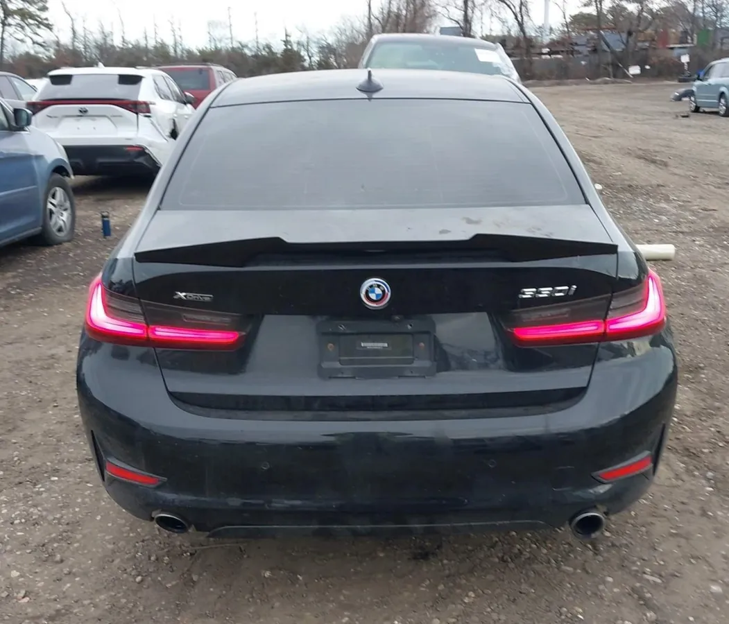 BMW 330XI 2021