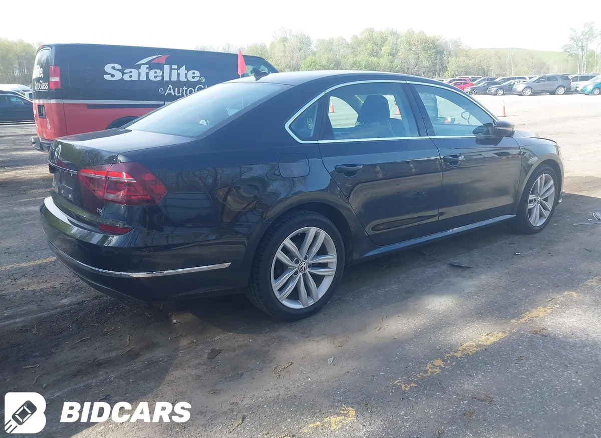 VOLKSWAGEN PASSAT SE 2018