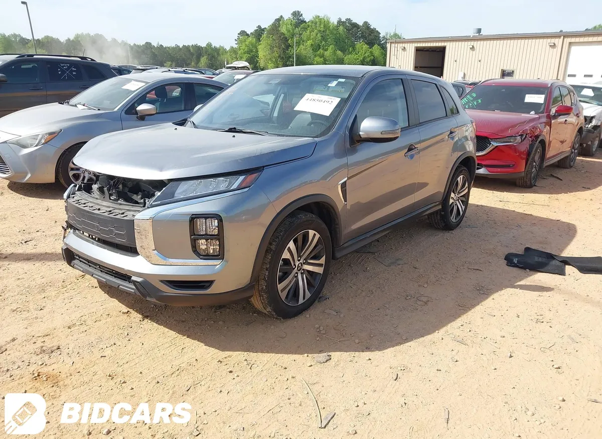 MITSUBISHI OUTLANDER SE AWC 2024