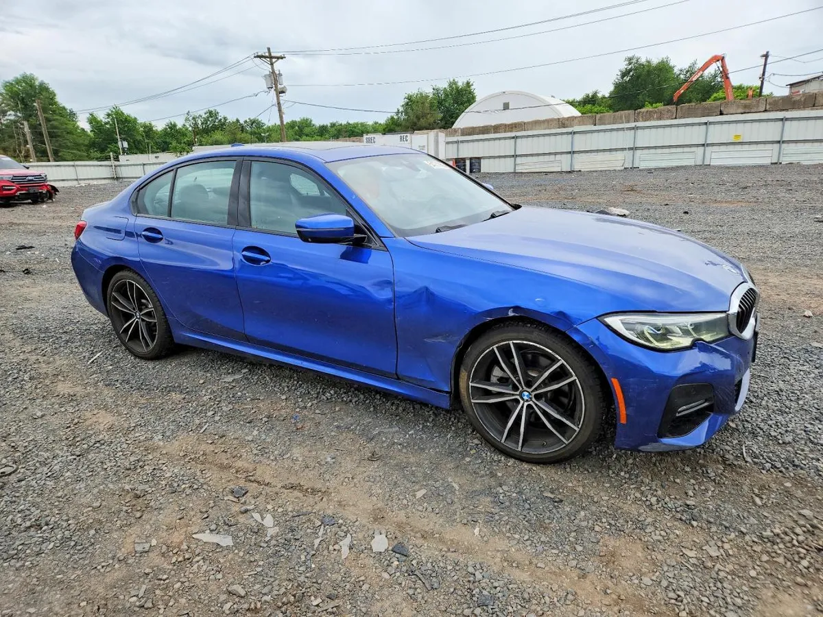 BMW 330XI 2019