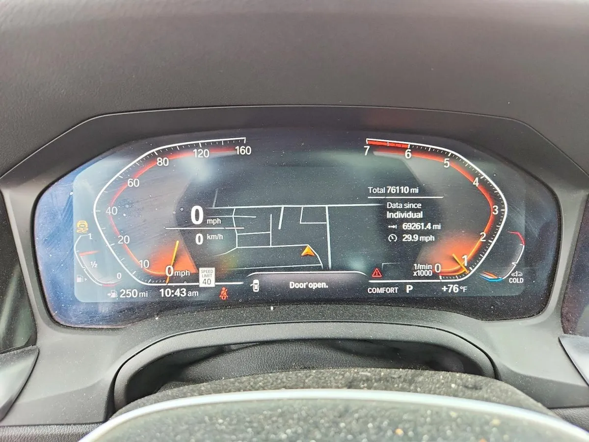 BMW 330XI 2019