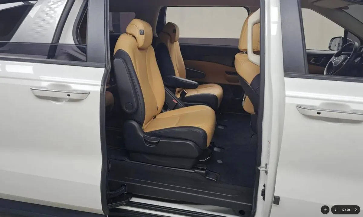 KIA CARNIVAL PRESTIGE 2022