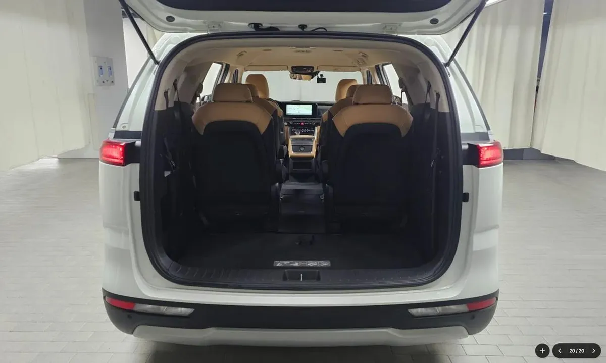 KIA CARNIVAL PRESTIGE 2022