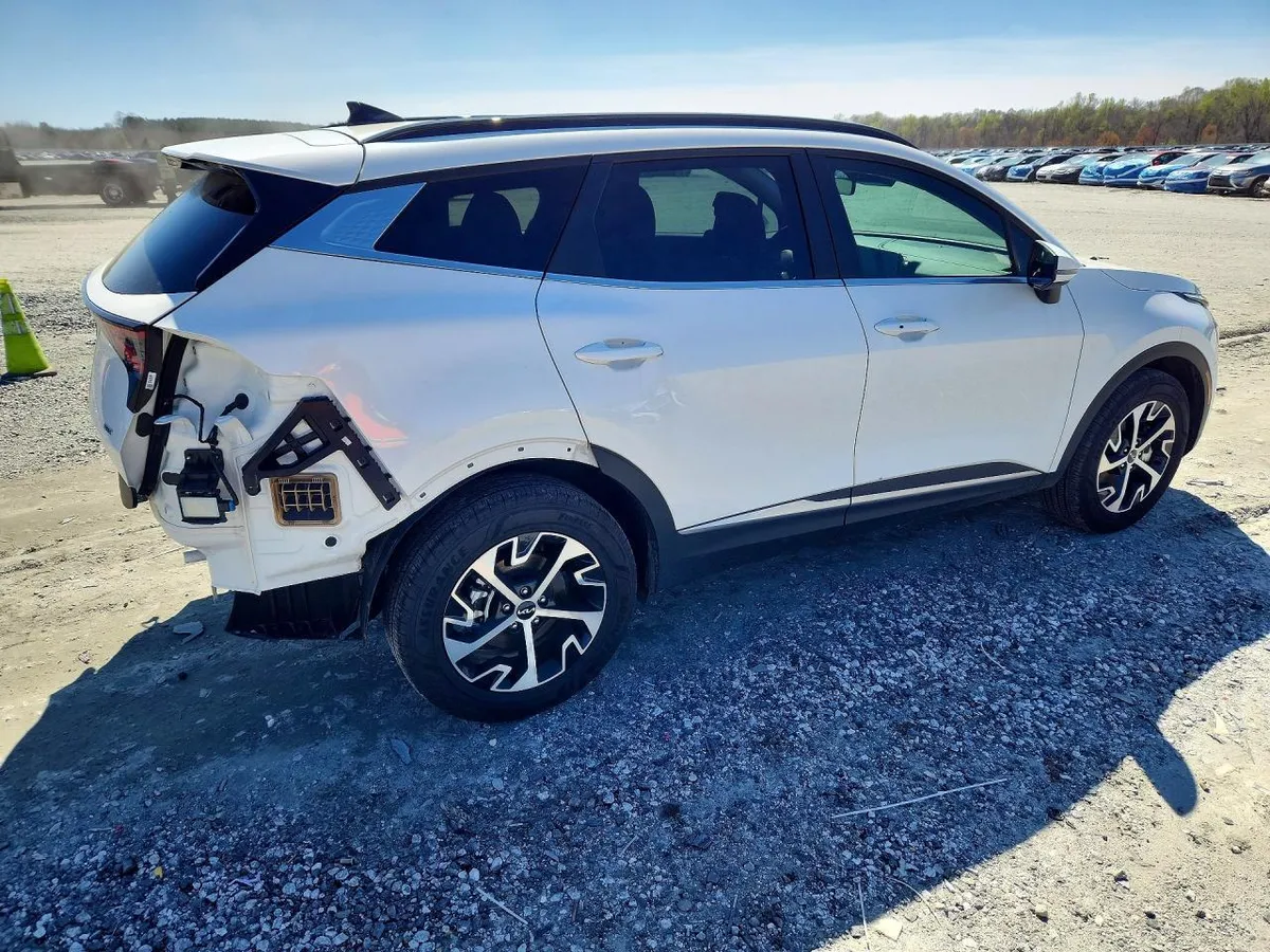KIA SPORTAGE EX 2024