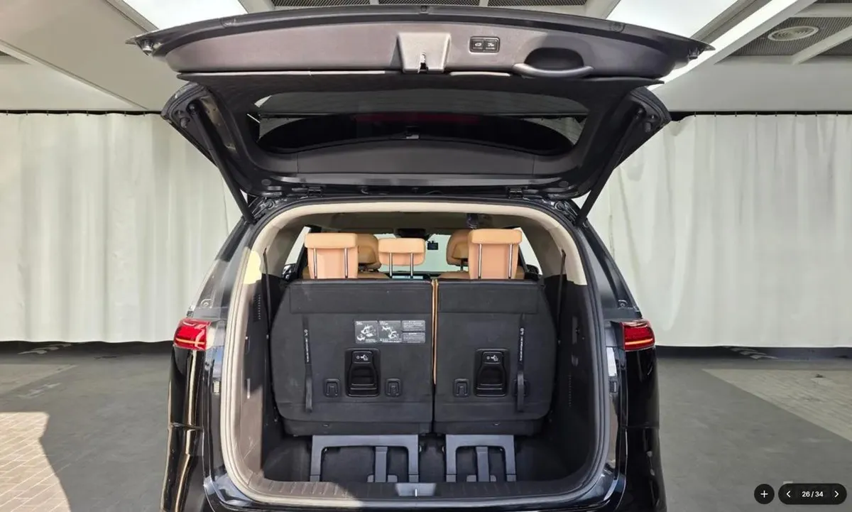 KIA CARNIVAL NOBLESSE 2022