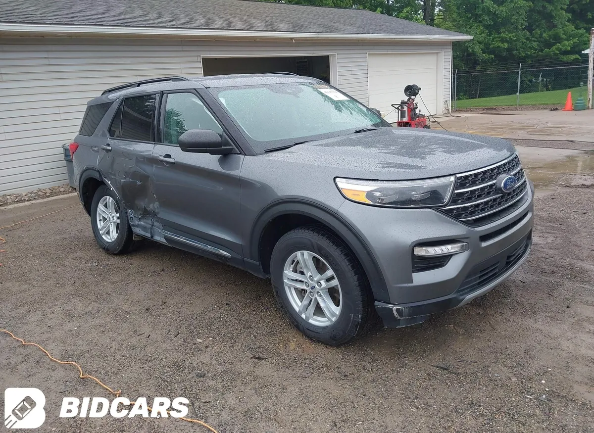 FORD EXPLORER ХLT 2022