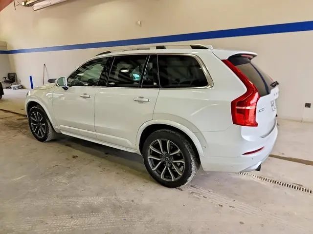 VOLVO XC90 2017