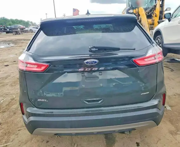 FORD EDGE SEL 2023