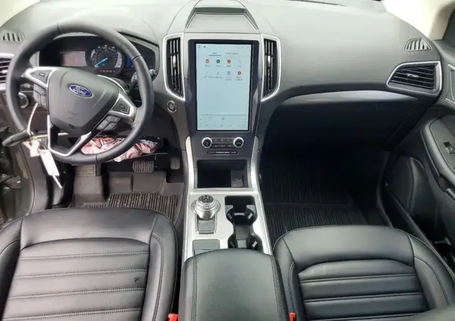 FORD EDGE SEL 2023