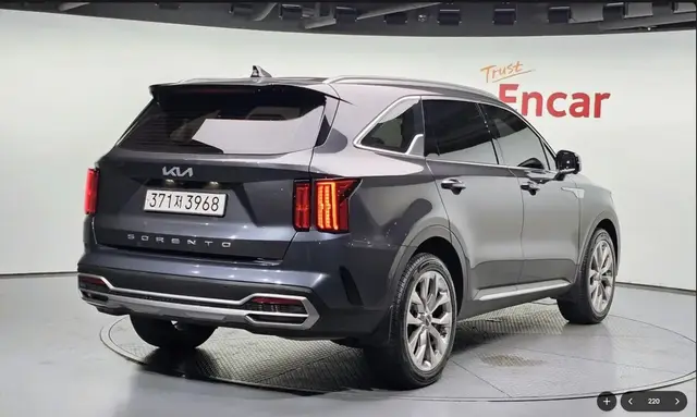 KIA SORENTO NOBLES 2022