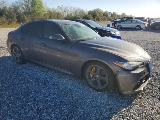 ALFA ROMEO GIULIA 2018