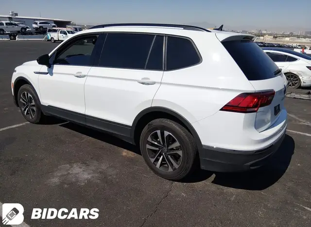 VOLKSWAGEN TIGUAN 2022