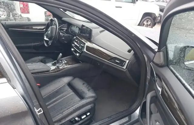 BMW 530I 2018