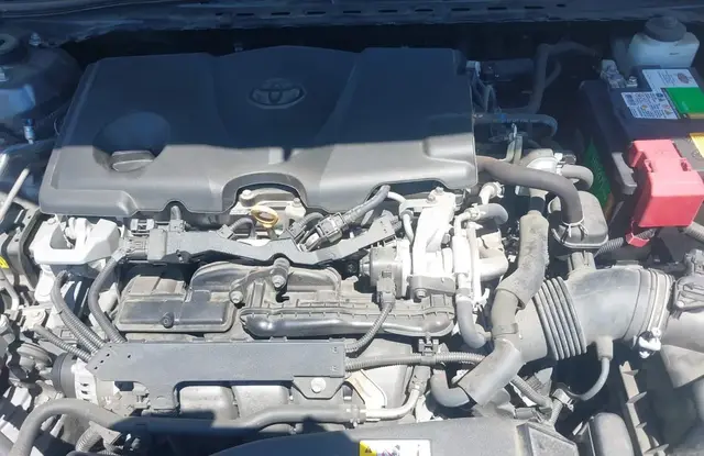 TOYOTA CAMRY SE 2020