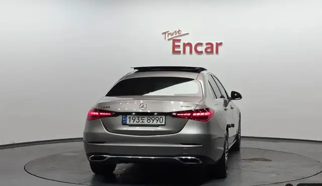 MERCEDES-BENZ C200 W206 2022