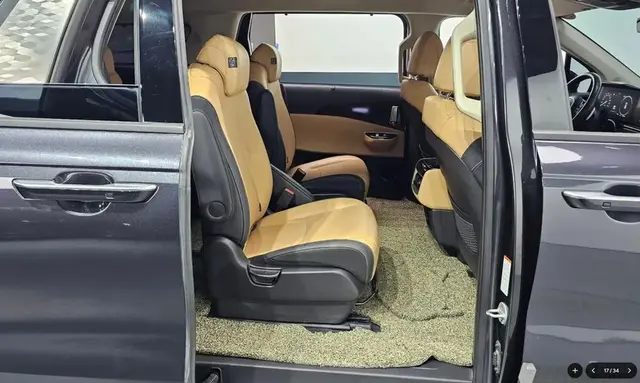 KIA CARNIVAL SIGNATURE 2023