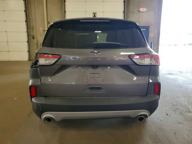 FORD ESCAPE SE 2021
