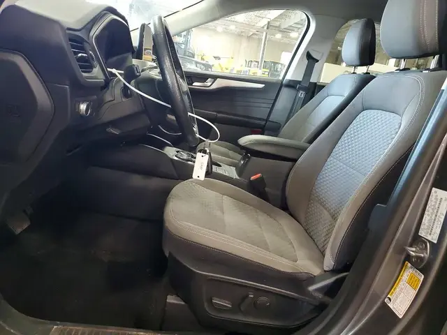 FORD ESCAPE SE 2021