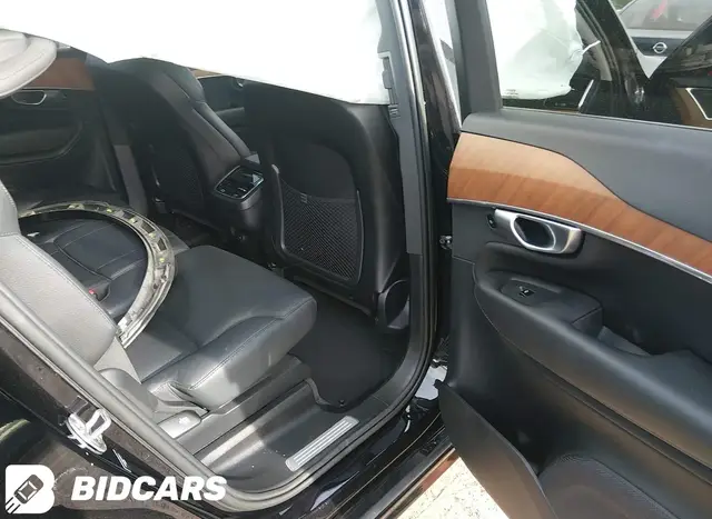 VOLVO XC90 PLUS 2023