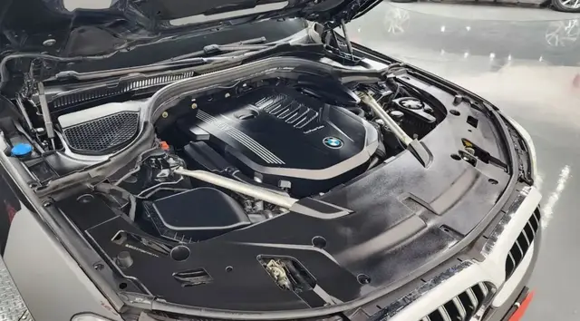 BMW 6 SERIES LUXURY 2022