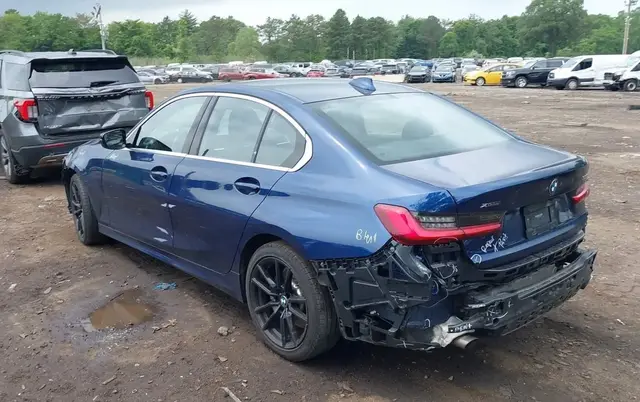 BMW 330XI 2019