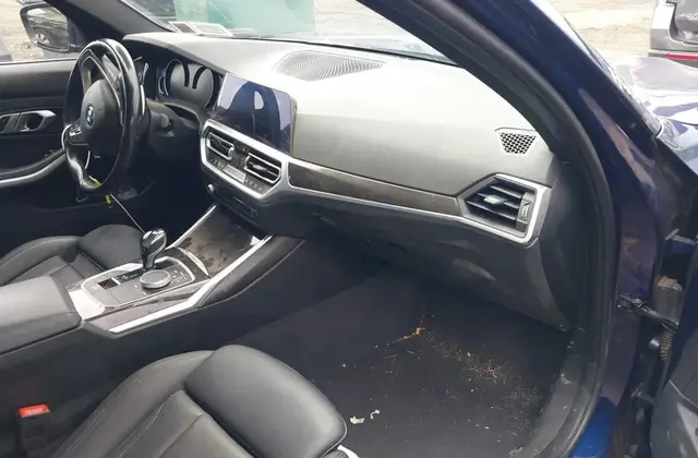 BMW 330XI 2019