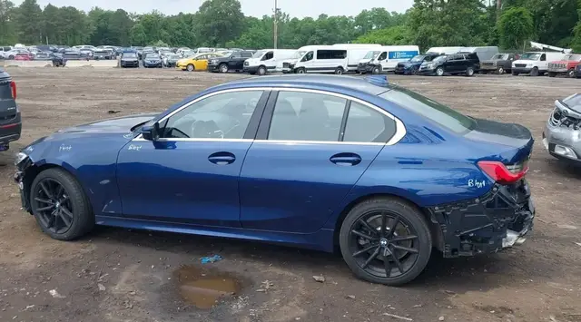 BMW 330XI 2019