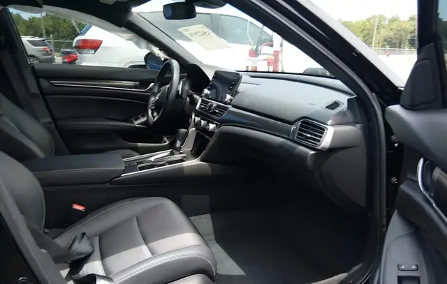 HONDA ACCORD SPORT 2022