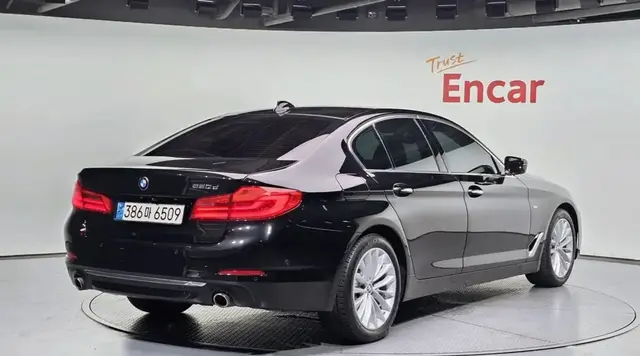 BMW 5 SERIES LUXURY SPECIAL EDITION 2018