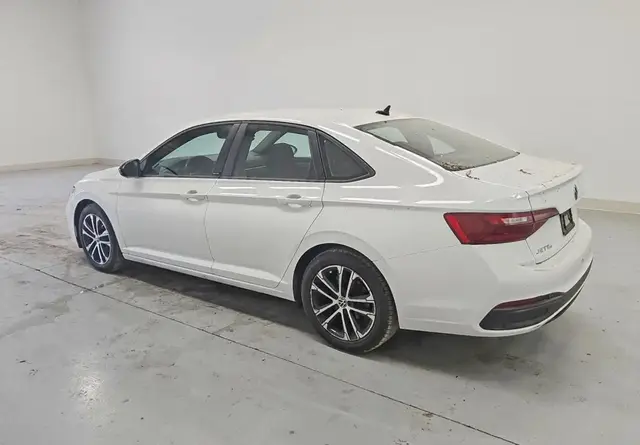 VOLKSWAGEN JETTA SPORT 2023