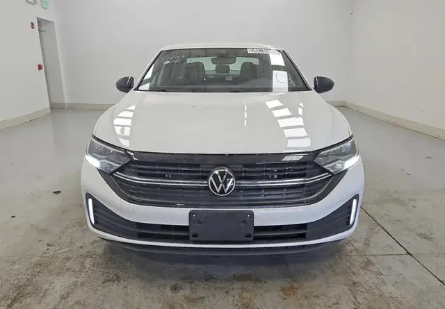 VOLKSWAGEN JETTA SPORT 2023