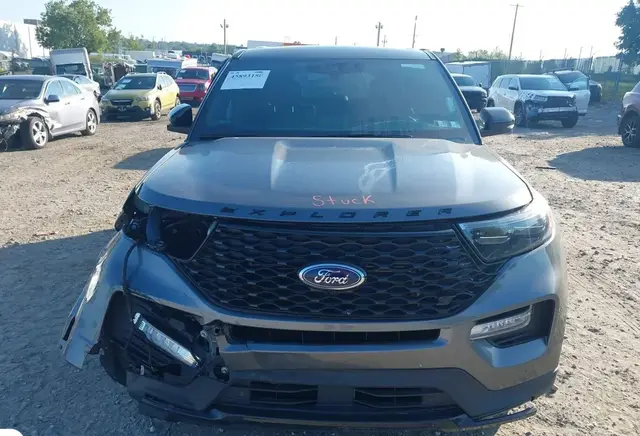 FORD EXPLORER 2022