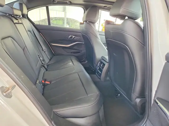 BMW 330I 2023
